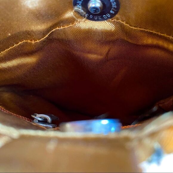 Sparkly gold glass beaded wristlet purse. Snap closure w/inside zipper pocket. - Picture 3 of 4